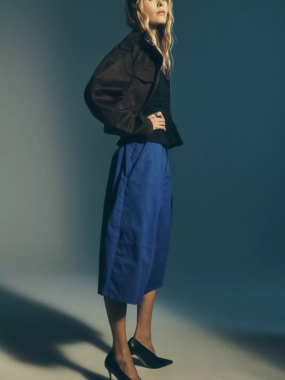 Anthropologie Pilcro Wide-Leg Crop Balloon Trousers in Dazzling Blue size 33 NWT
